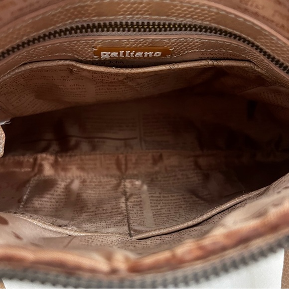 $600 Vintage GAILLIANO (w Hologram Tag) Tan Leather Bag w Gold Tags - Picture 3 of 16